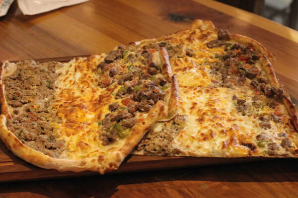 Karışık Pide