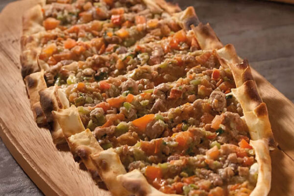 Kuşbaşılı Pide